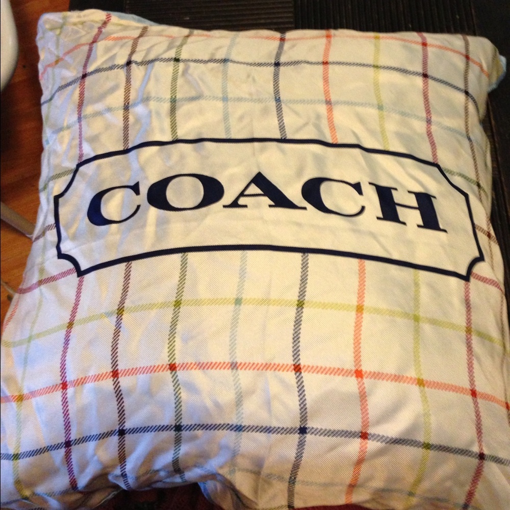 Coach 100% silk scarf - really pretty